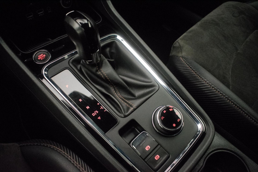 CUPRA Ateca 2.0 TSI 4DRIVE 300PK [ Full Option Maxton Design Volledig Dealeronderhouden ]