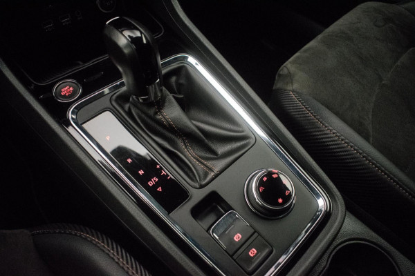 CUPRA Ateca 2.0 TSI 4DRIVE 300PK [ Full Option Maxton Design Volledig Dealeronderhouden ]