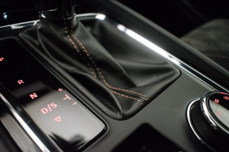 CUPRA Ateca 2.0 TSI 4DRIVE 300PK [ Full Option Maxton Design Volledig Dealeronderhouden ]