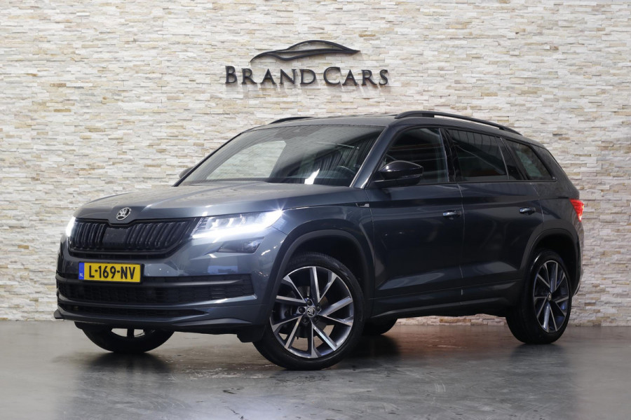 Škoda Kodiaq 1.5 TSI Sportline Business | Panoramadak | Virtual Cockpit | Camera | CANTON | ACC | Carplay | Electr. Stoel | Dodehoeksensoren | ORIG NL | Vol opties |
