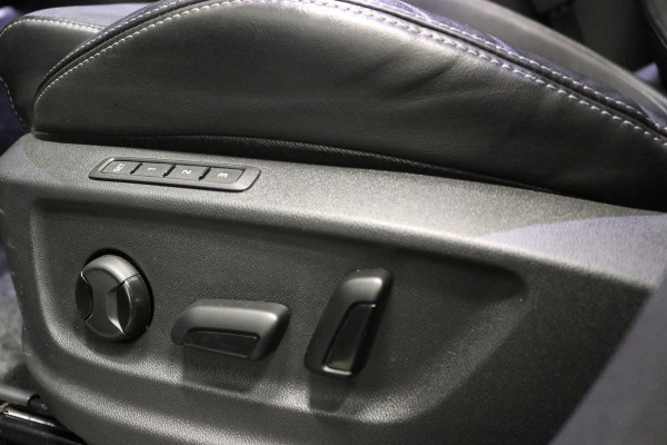 Škoda Kodiaq 1.5 TSI Sportline Business | Panoramadak | Virtual Cockpit | Camera | CANTON | ACC | Carplay | Electr. Stoel | Dodehoeksensoren | ORIG NL | Vol opties |