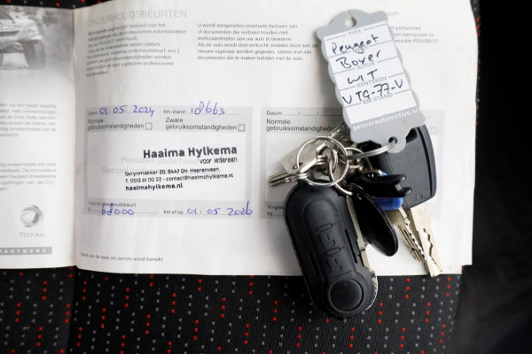 Peugeot Boxer 2.2 BlueHDi 165pk Durisotti Lowliner Bakwagen met laadklep 01-2023