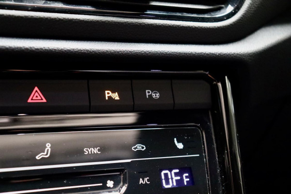 Volkswagen T-Roc 1.5 TSI R-Line Ed PANO|IQ|Digitaal Dash|VOL
