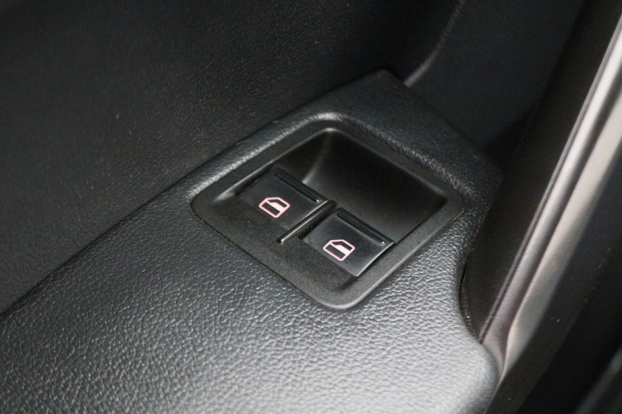 Volkswagen Caddy 2.0 TDI L1H1 BMT Highline 2x Schuifdeur