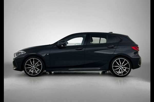 BMW 1-serie 118i High Executive M-SPORT | BLACK-LINE | HEAD-UP | HARMAN KARDON