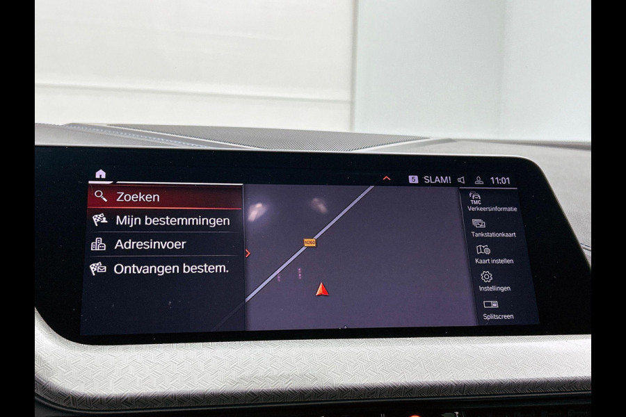 BMW 1-serie 118i High Executive M-SPORT | BLACK-LINE | HEAD-UP | HARMAN KARDON