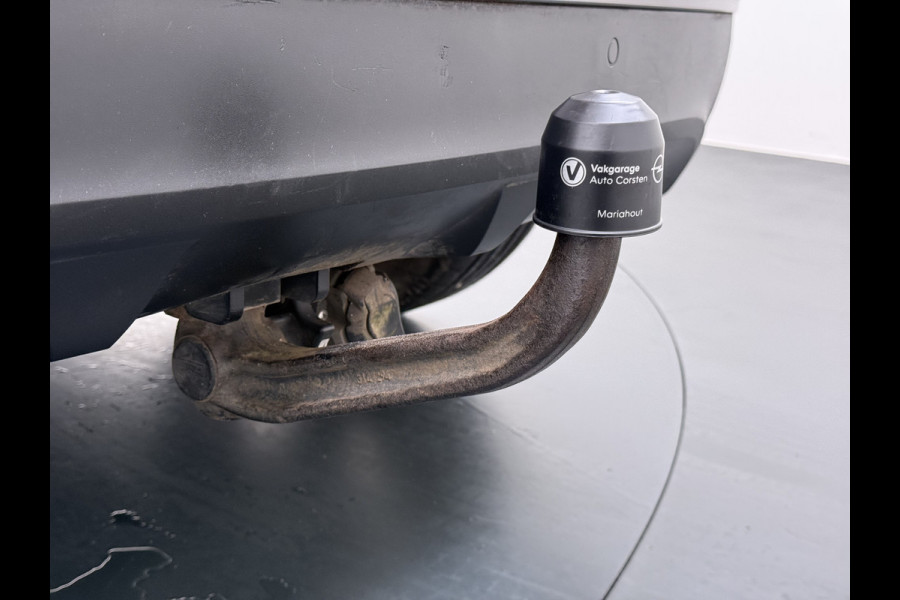 Renault Scénic 1.3TCe 141PK 3D-Navi Camera Lmv 20" Bose®-Sound Trekhaak Ecc Cruise Control Pdc Apple Carplay/Android Keyless Stoelverwarming+Massage Multi-Sense Led Regen-Lichtsensor Parkeer assistent Zeer complete Scenic, vanaf 2020 door ons onderhouden!