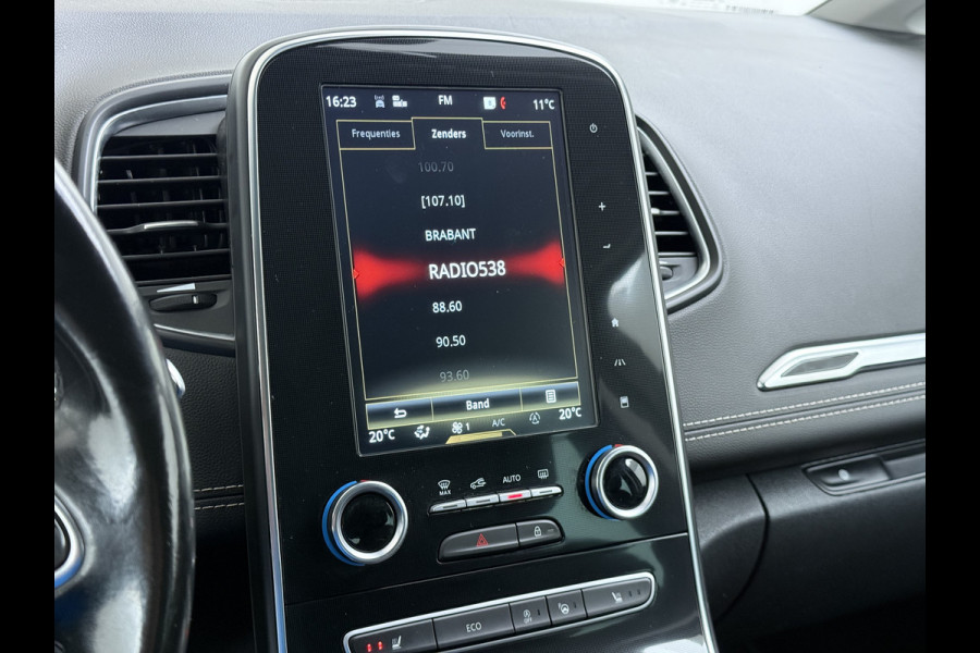 Renault Scénic 1.3TCe 141PK 3D-Navi Camera Lmv 20" Bose®-Sound Trekhaak Ecc Cruise Control Pdc Apple Carplay/Android Keyless Stoelverwarming+Massage Multi-Sense Led Regen-Lichtsensor Parkeer assistent Zeer complete Scenic, vanaf 2020 door ons onderhouden!