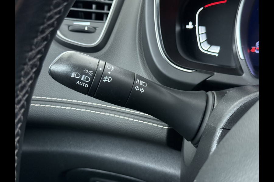 Renault Scénic 1.3TCe 141PK 3D-Navi Camera Lmv 20" Bose®-Sound Trekhaak Ecc Cruise Control Pdc Apple Carplay/Android Keyless Stoelverwarming+Massage Multi-Sense Led Regen-Lichtsensor Parkeer assistent Zeer complete Scenic, vanaf 2020 door ons onderhouden!