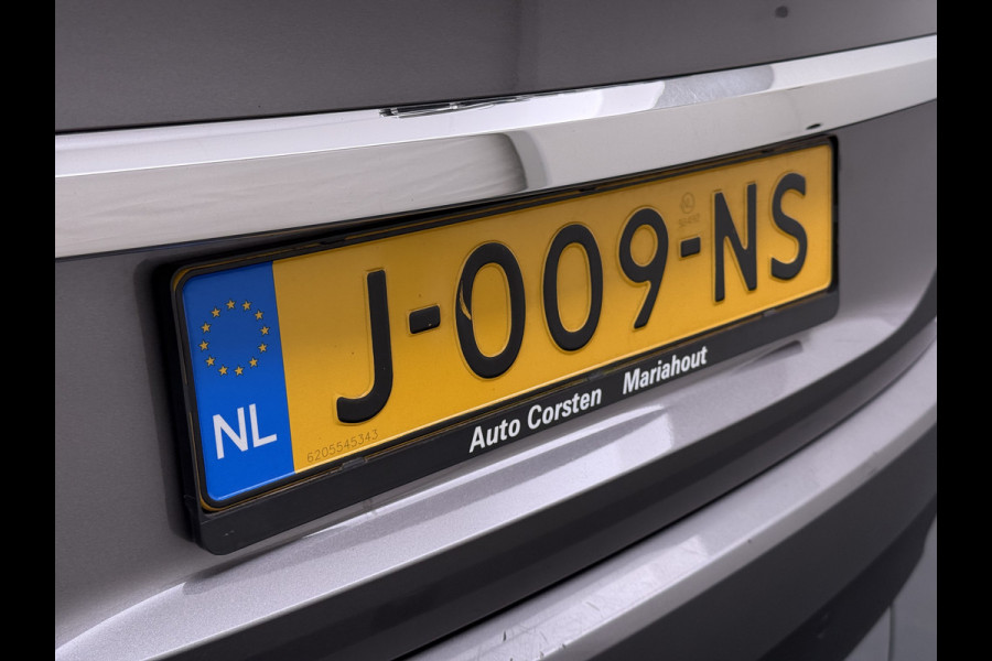 Renault Scénic 1.3TCe 141PK 3D-Navi Camera Lmv 20" Bose®-Sound Trekhaak Ecc Cruise Control Pdc Apple Carplay/Android Keyless Stoelverwarming+Massage Multi-Sense Led Regen-Lichtsensor Parkeer assistent Zeer complete Scenic, vanaf 2020 door ons onderhouden!