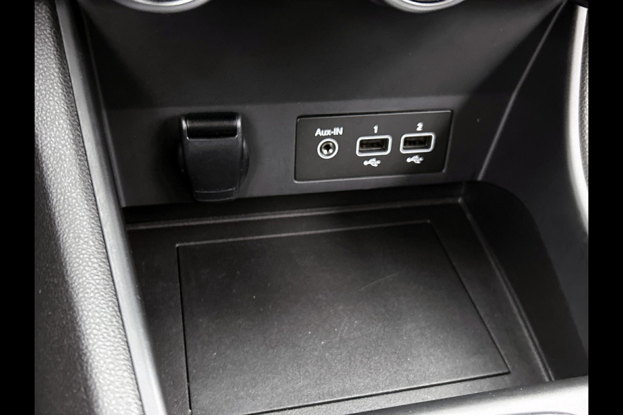 Renault Captur 1.0 TCe 100PK Bi-Fuel LPG Zen / Trekhaak / Airco / Navigatie / Pdc.+Camera / Radio multimedia / Apk 07-2026