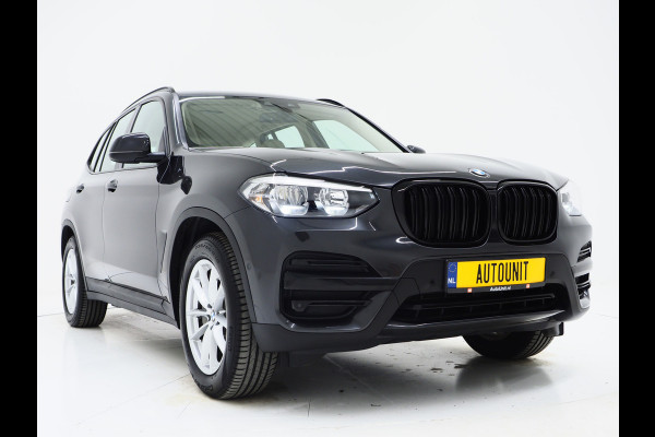 BMW X3 xDrive30e 292PK | Sportstoelen | Leder | Camera | Virtual | Stoelverwarming | DAB | Carplay