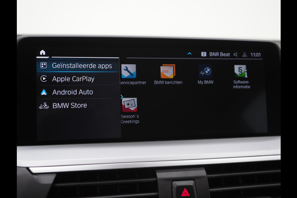 BMW X3 xDrive30e 292PK | Sportstoelen | Leder | Camera | Virtual | Stoelverwarming | DAB | Carplay