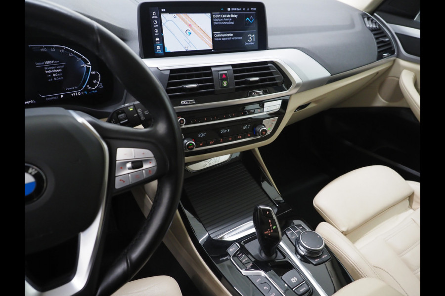 BMW X3 xDrive30e 292PK | Sportstoelen | Leder | Camera | Virtual | Stoelverwarming | DAB | Carplay