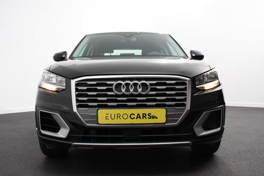 Audi Q2 35 TFSI 150pk Automaat Sport Prestige Plus Audi Q2 35 TFSI 150pk S-Tronic Sport Prestige Plus | Navigatie | Apple Carplay / Android Auto | Climate Control | Adaptive Cruise Control | Dab | Stoelverwarming | LMV 17"
