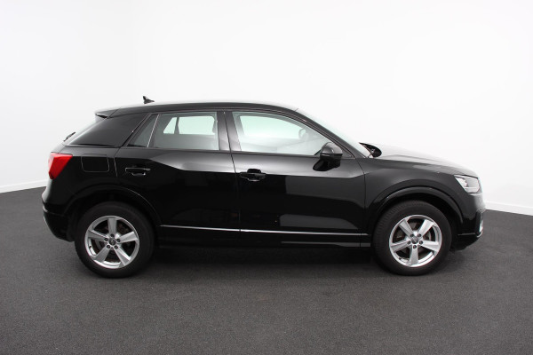 Audi Q2 35 TFSI 150pk Automaat Sport Prestige Plus Audi Q2 35 TFSI 150pk S-Tronic Sport Prestige Plus | Navigatie | Apple Carplay / Android Auto | Climate Control | Adaptive Cruise Control | Dab | Stoelverwarming | LMV 17"