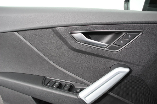 Audi Q2 35 TFSI 150pk Automaat Sport Prestige Plus Audi Q2 35 TFSI 150pk S-Tronic Sport Prestige Plus | Navigatie | Apple Carplay / Android Auto | Climate Control | Adaptive Cruise Control | Dab | Stoelverwarming | LMV 17"