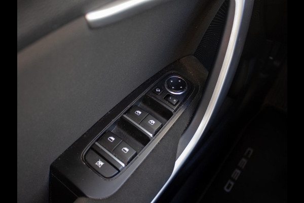 Kia Ceed Sportswagon 1.0 T-GDi DynamicLine | Navigatie | Achteruitrijcamera |