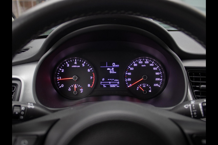 Kia Stonic 1.0 T-GDi DynamicLine | Navigatie | Achteruitrijcamera |