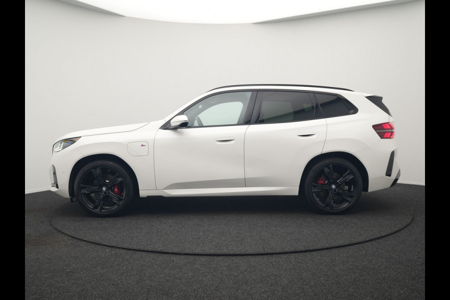 BMW X3 30e xDrive M Sport PRO Plug In Hybrid 299pk PHEV | Panodak | Trekhaak af Fabriek | Adaptive Cruise | 21"L.M | 360 Camera | Head Up | Harman Kardon | Lederen Sportstoelen Memory |  Widescreen |