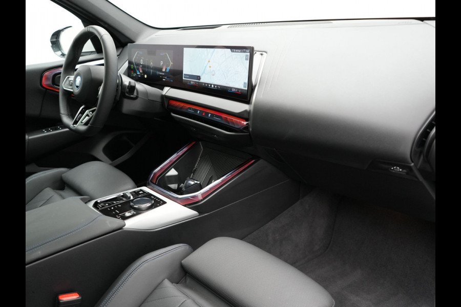 BMW X3 30e xDrive M Sport PRO Plug In Hybrid 299pk PHEV | Panodak | Trekhaak af Fabriek | Adaptive Cruise | 21"L.M | 360 Camera | Head Up | Harman Kardon | Lederen Sportstoelen Memory |  Widescreen |