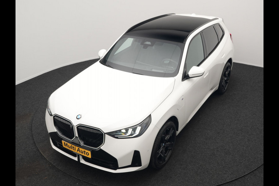 BMW X3 30e xDrive M Sport PRO Plug In Hybrid 299pk PHEV | Panodak | Trekhaak af Fabriek | Adaptive Cruise | 21"L.M | 360 Camera | Head Up | Harman Kardon | Lederen Sportstoelen Memory |  Widescreen |