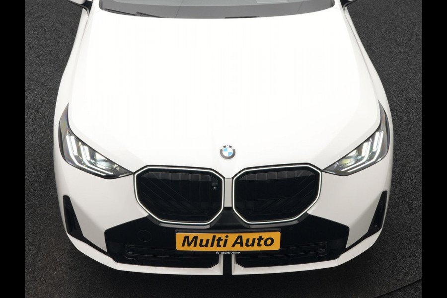 BMW X3 30e xDrive M Sport PRO Plug In Hybrid 299pk PHEV | Panodak | Trekhaak af Fabriek | Adaptive Cruise | 21"L.M | 360 Camera | Head Up | Harman Kardon | Lederen Sportstoelen Memory |  Widescreen |