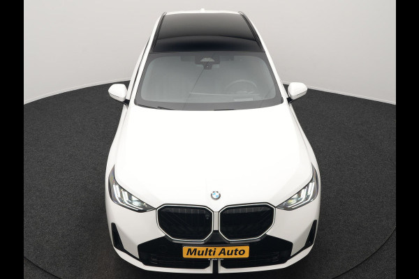 BMW X3 30e xDrive M Sport PRO Plug In Hybrid 299pk PHEV | Panodak | Trekhaak af Fabriek | Adaptive Cruise | 21"L.M | 360 Camera | Head Up | Harman Kardon | Lederen Sportstoelen Memory |  Widescreen |