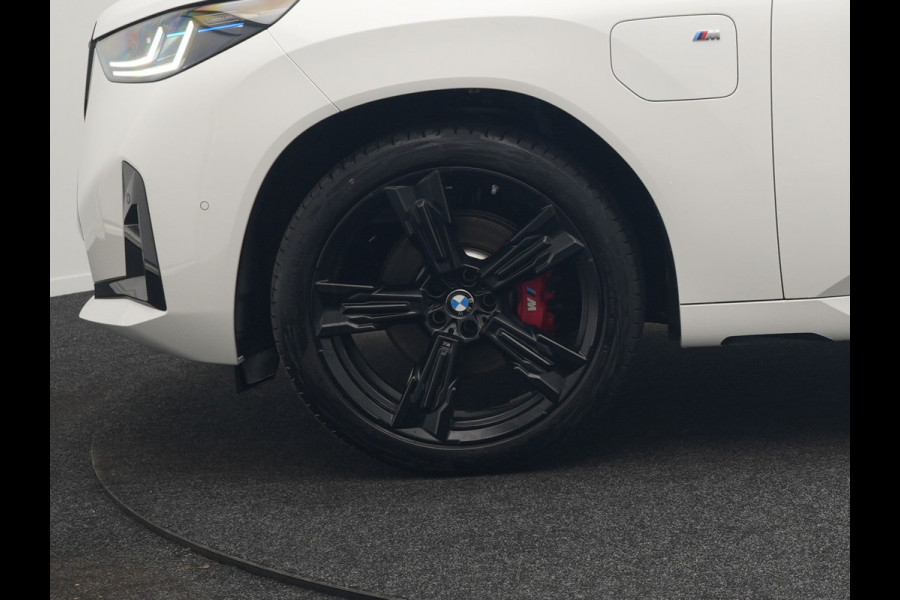 BMW X3 30e xDrive M Sport PRO Plug In Hybrid 299pk PHEV | Panodak | Trekhaak af Fabriek | Adaptive Cruise | 21"L.M | 360 Camera | Head Up | Harman Kardon | Lederen Sportstoelen Memory |  Widescreen |