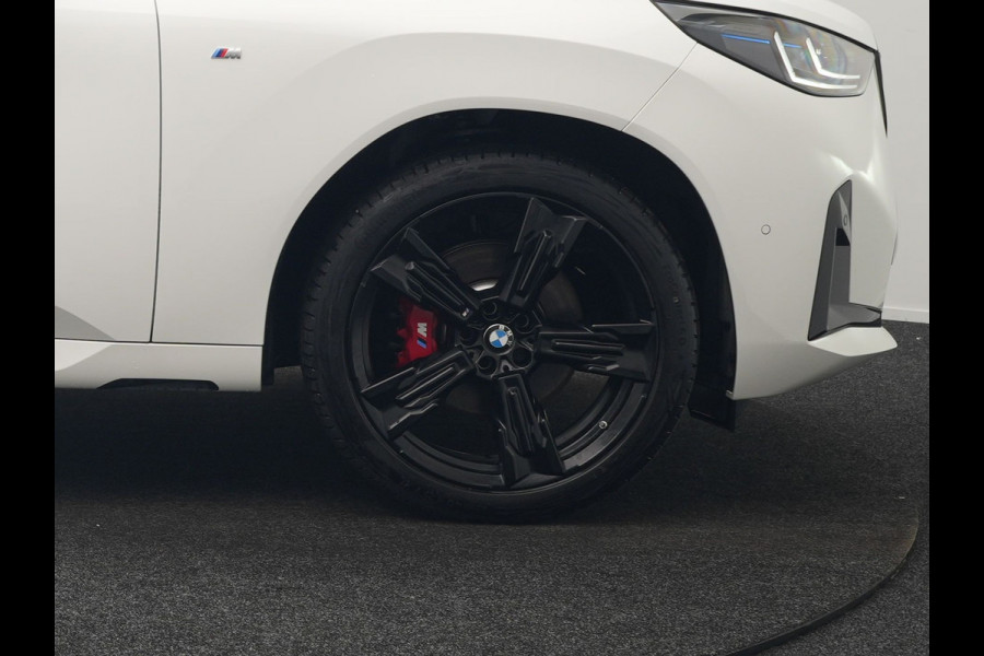 BMW X3 30e xDrive M Sport PRO Plug In Hybrid 299pk PHEV | Panodak | Trekhaak af Fabriek | Adaptive Cruise | 21"L.M | 360 Camera | Head Up | Harman Kardon | Lederen Sportstoelen Memory |  Widescreen |