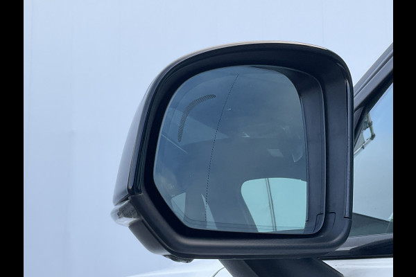 Volvo XC40 1.5 T5 262pk Recharge R-Design 360° HK Pano Trekhaak Stoel/Stuurverw. PHEV