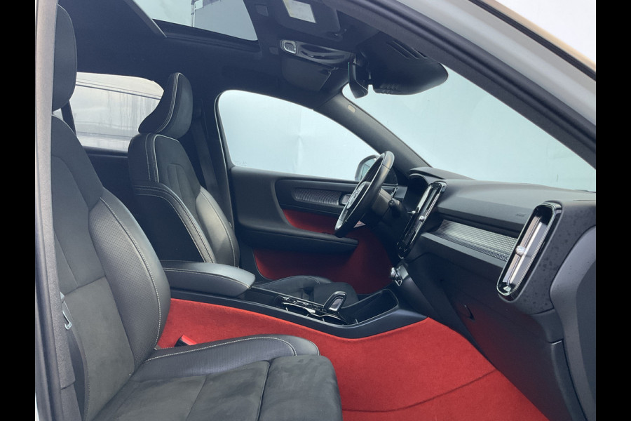 Volvo XC40 1.5 T5 262pk Recharge R-Design 360° HK Pano Trekhaak Stoel/Stuurverw. PHEV