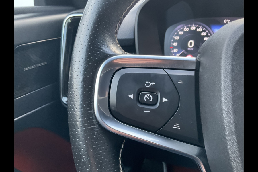 Volvo XC40 1.5 T5 262pk Recharge R-Design 360° HK Pano Trekhaak Stoel/Stuurverw. PHEV