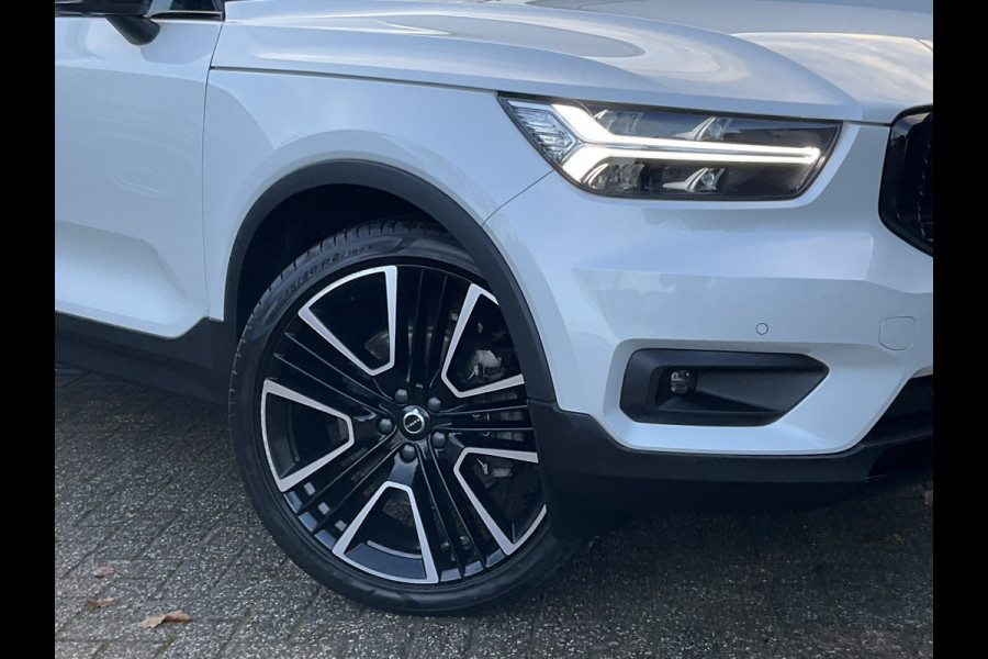 Volvo XC40 1.5 T5 262pk Recharge R-Design 360° HK Pano Trekhaak Stoel/Stuurverw. PHEV
