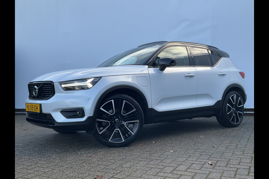 Volvo XC40 1.5 T5 262pk Recharge R-Design 360° HK Pano Trekhaak Stoel/Stuurverw. PHEV