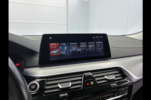 BMW 5 Serie 530e iPerformance High Executive(Dealer OnderH, Carplay, Lane Assist, Harman/ Kardon, StoelV, 360 camera, Etc)