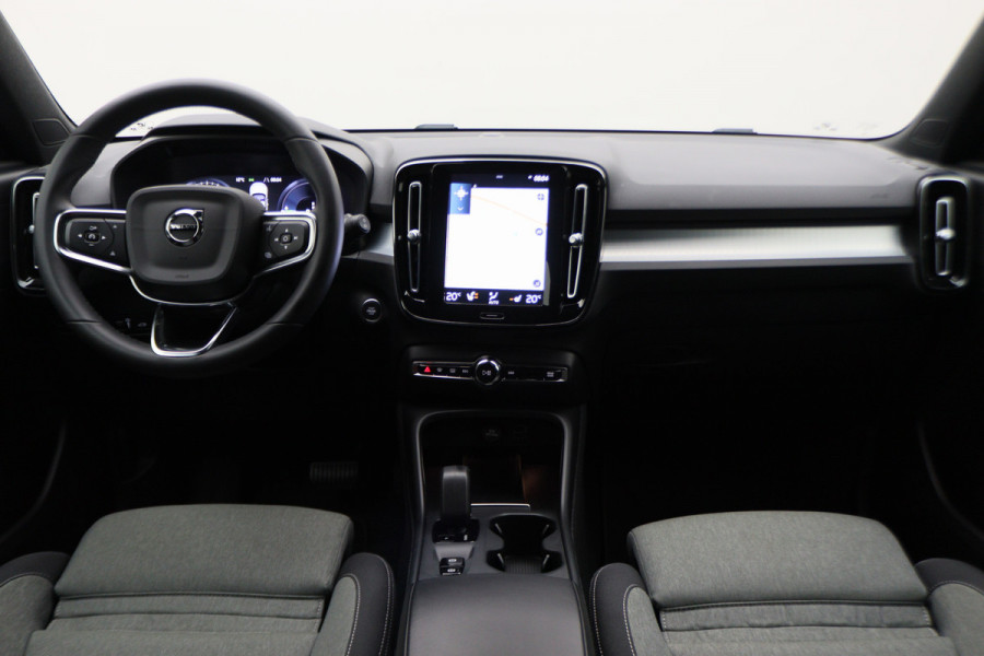 Volvo XC40 1.5 T4 Plug-in hybrid Core Bright Camera, Apple Carplay, Stuurverw., Keyless, Trekhaak