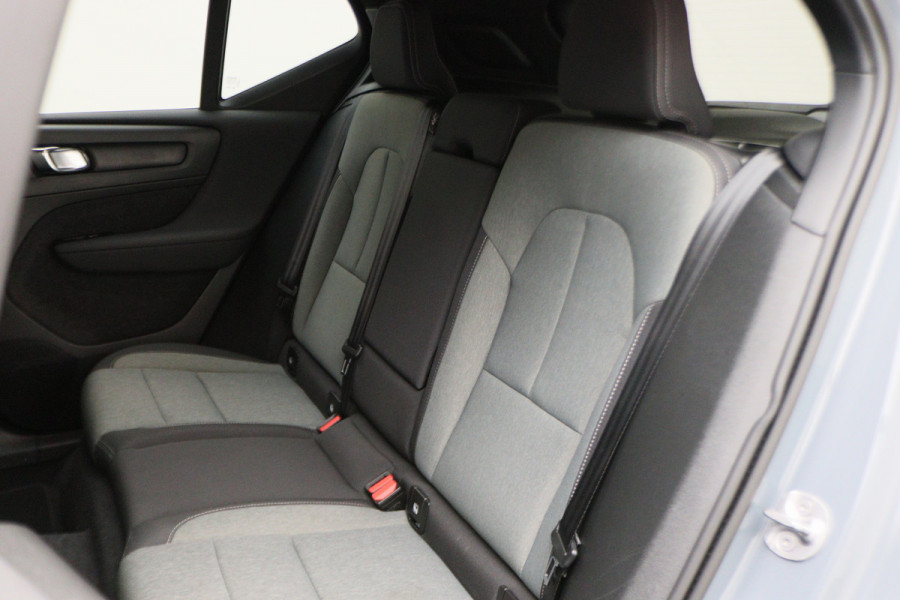 Volvo XC40 1.5 T4 Plug-in hybrid Core Bright Camera, Apple Carplay, Stuurverw., Keyless, Trekhaak