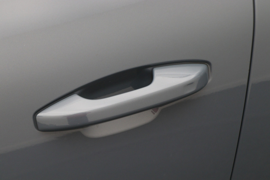 Volvo XC40 1.5 T4 Plug-in hybrid Core Bright Camera, Apple Carplay, Stuurverw., Keyless, Trekhaak