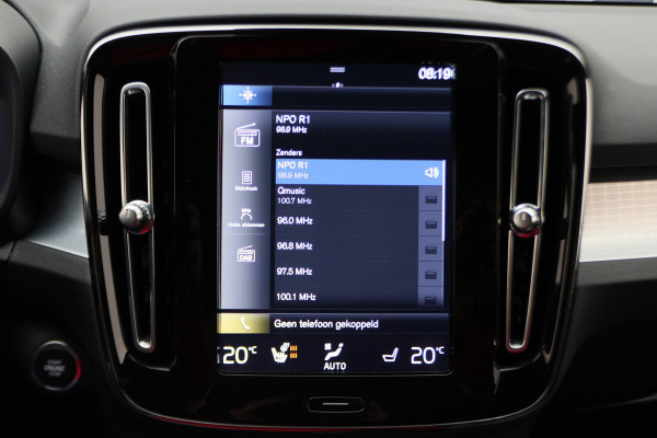 Volvo XC40 1.5 T4 Plug-in hybrid Core Bright Camera, Apple Carplay, Stuurverw., Keyless, Trekhaak