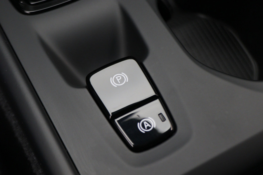 Volvo XC40 1.5 T4 Plug-in hybrid Core Bright Camera, Apple Carplay, Stuurverw., Keyless, Trekhaak