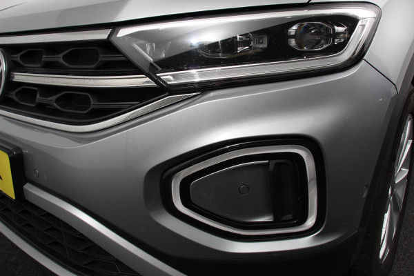 Volkswagen T-Roc 1.5 TSI 150pk DSG Style | Navigatie | Apple Carplay/Android Auto | Parkeersensoren | Camera | Adaptive Cruise Control | Digitale cockpit | Park Assist | Stoel- en stuurverwarming | Elektrische achterklep | LED-koplampen