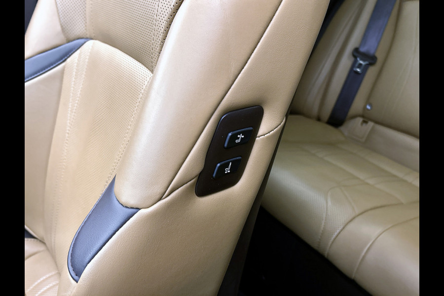Lexus ES 300h President Line(Perfect onderH, Panorama, Stoel VerW+ Koeling, StuurV, Camera, PDC, Etc)