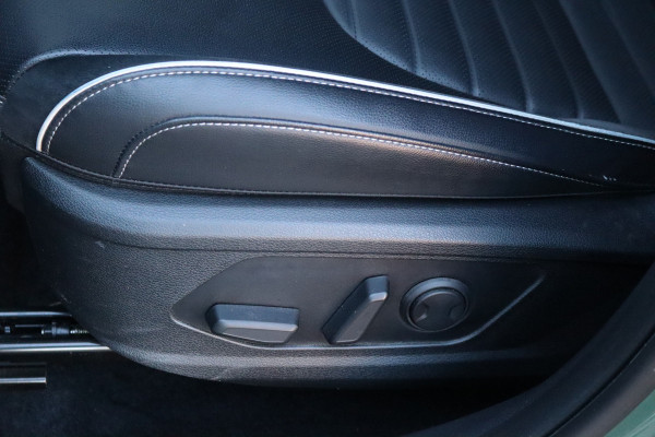 Kia Sportage 1.6 T-GDi Plug-in Hybrid AWD GT-Line 7Jr.-garantie/Pano-dak/Trekhaak/Winter-pack/360-Camera