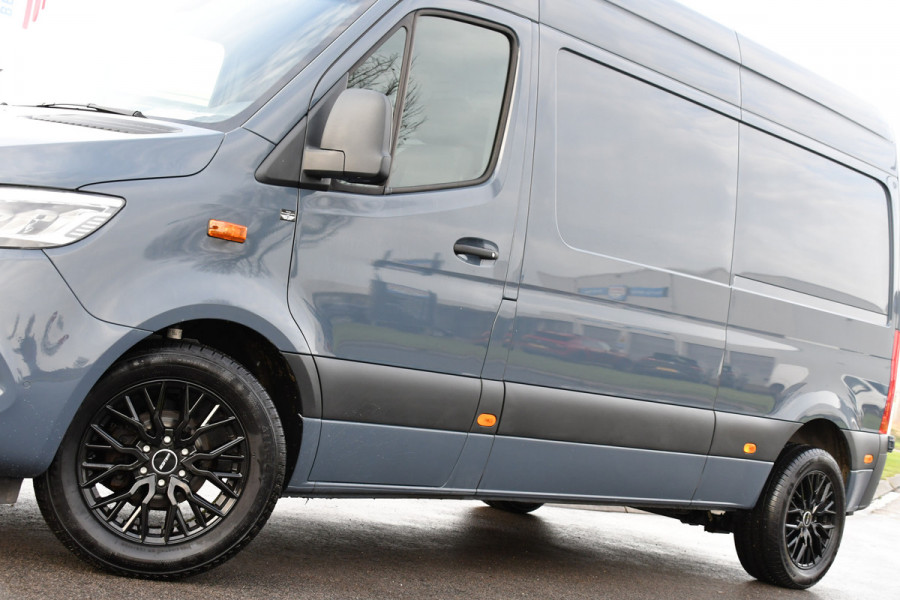 Mercedes-Benz Sprinter 315 1.9 CDI L2H2 FWD AMG Edition Adaptieve Cruise, 360 Camera, LED, Carplay, NAVI, Sensoren, Automaat, 150pk, Uniek!