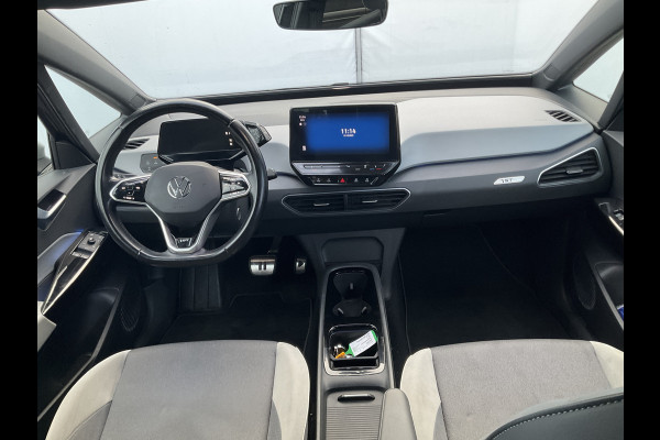 Volkswagen ID.3 First Plus 58 kWh Stoel.Stuuverw. Adapt.Cruise DAB