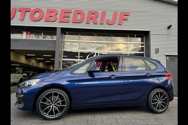 BMW 2 Serie Active Tourer 216i Advantage - Panorama dak I Navigatie I Airco I PDC /Achteruitrij camera I Sport velgen I Dealer ond