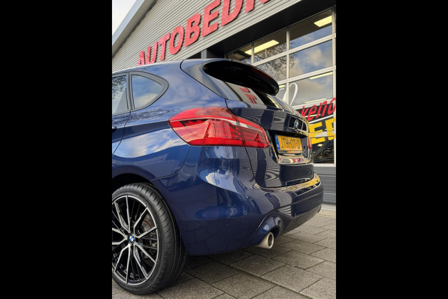 BMW 2 Serie Active Tourer 216i Advantage - Panorama dak I Navigatie I Airco I PDC /Achteruitrij camera I Sport velgen I Dealer ond