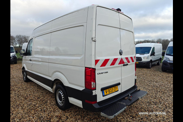 Volkswagen Crafter 35 2.0 TDI L3H3 EL Highline , Euro 6 , 1e Eig. 3000 KG trekkracht , mooie bus , cruise , camera.