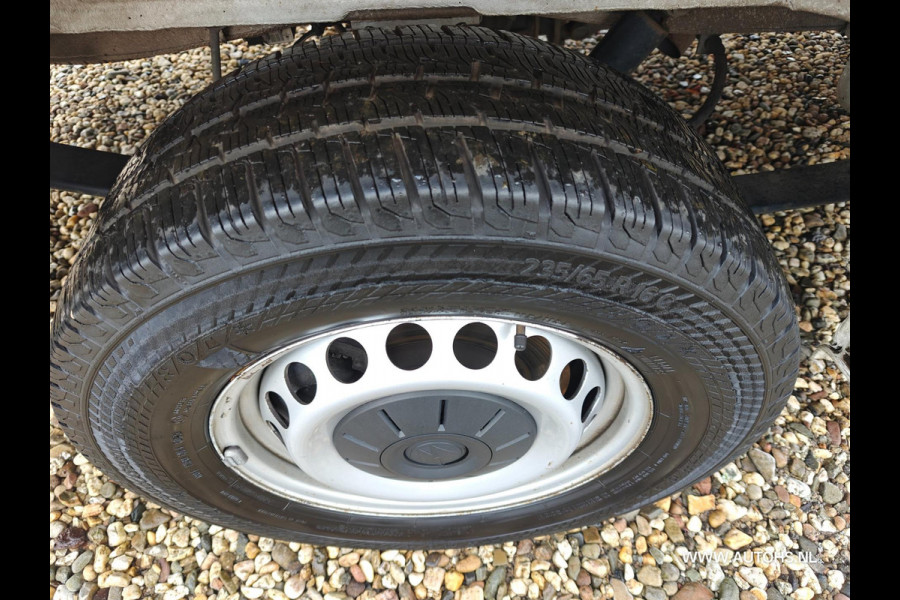 Volkswagen Crafter 35 2.0 TDI L3H3 EL Highline , Euro 6 , 1e Eig. 3000 KG trekkracht , mooie bus , cruise , camera.